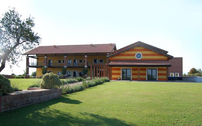 Agriturismo Colombarino Villa Desenzano del Garda Luaran gambar